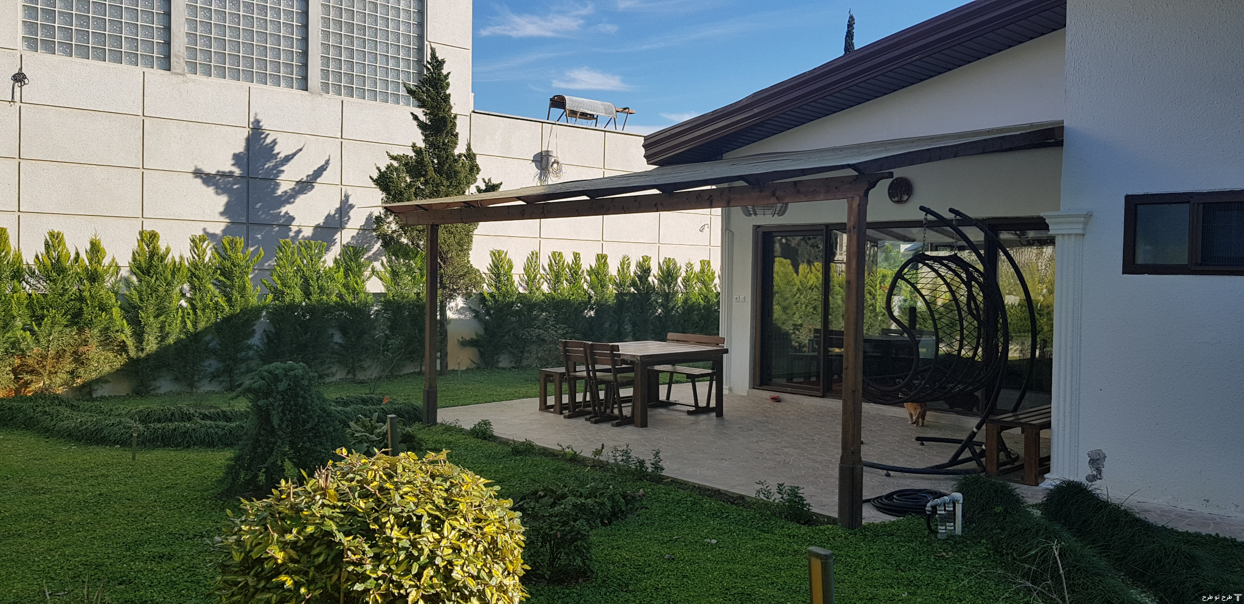 طراحی تراس ویلای دریاکنار