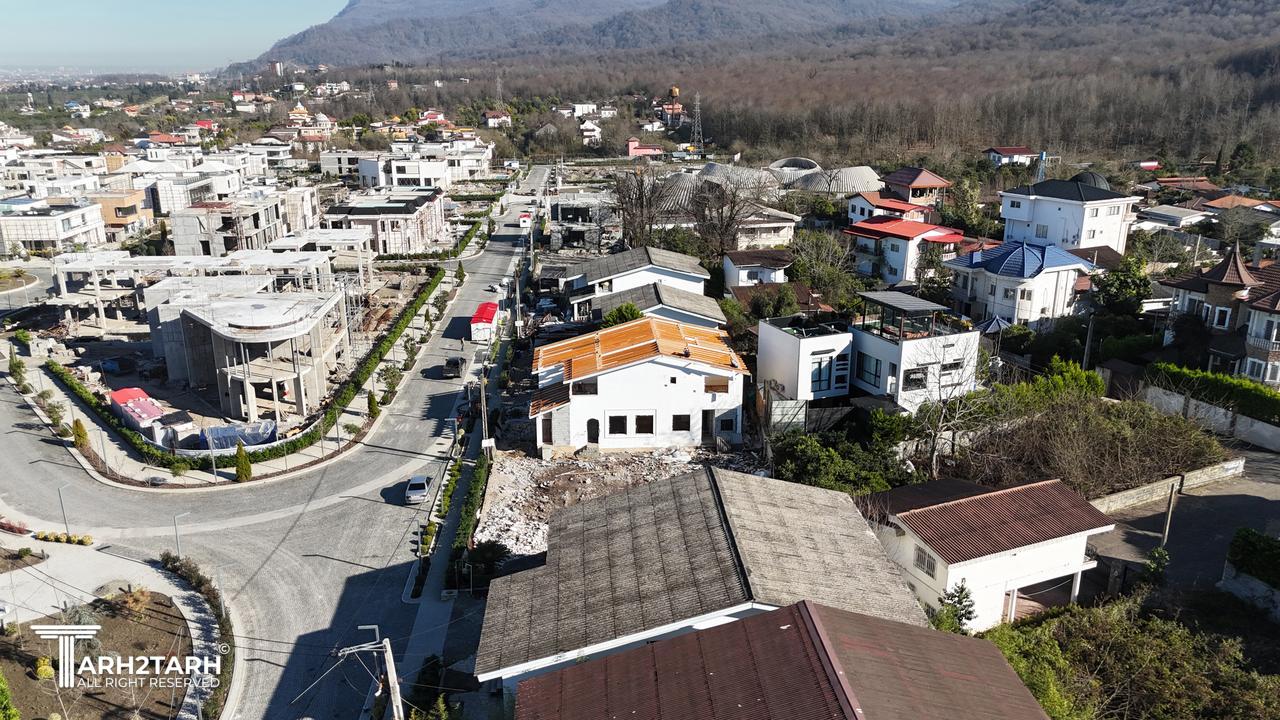 دید به زمین از غرب به شرق