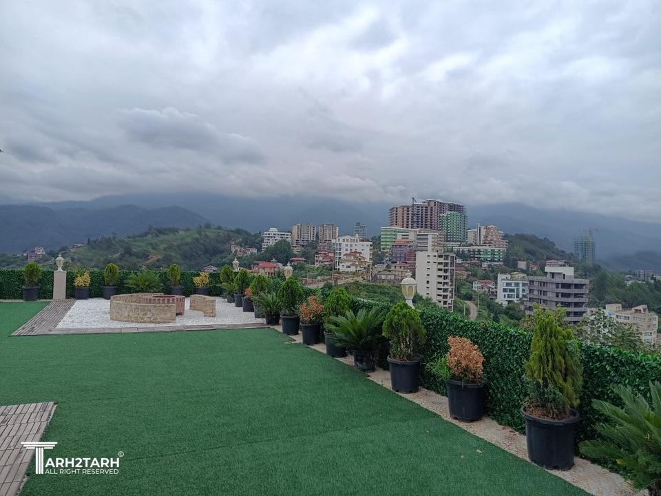 تصویر از بام همسایه 4 طبقه شرقی