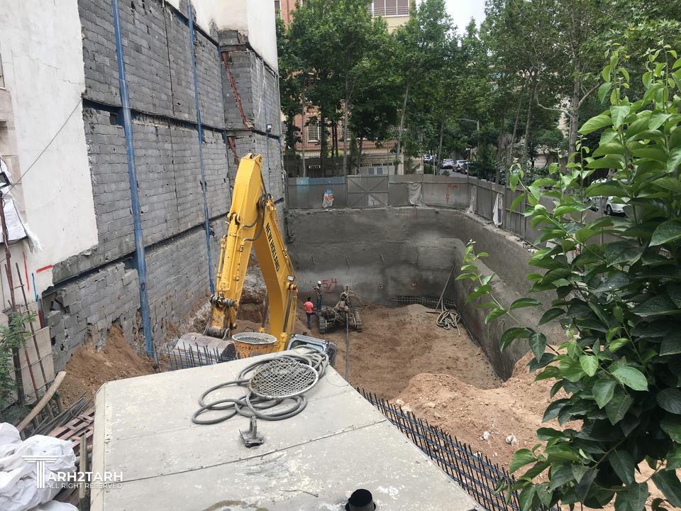 مرحله گودبرداری و پایدارسازی گود پاسداران (خرداد 1400)