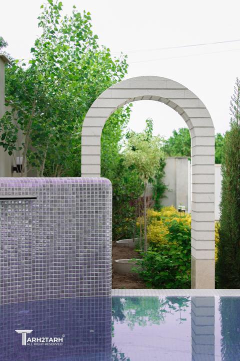 دیواره استخر