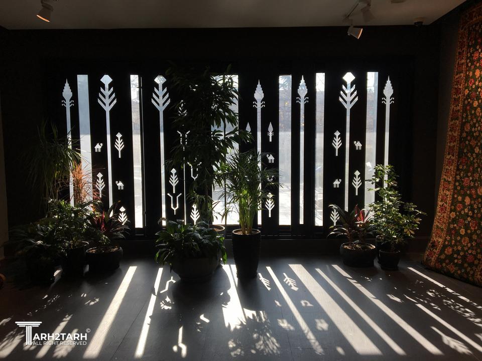 طراحی داخلی شوروم فرش واقع در برج افرا