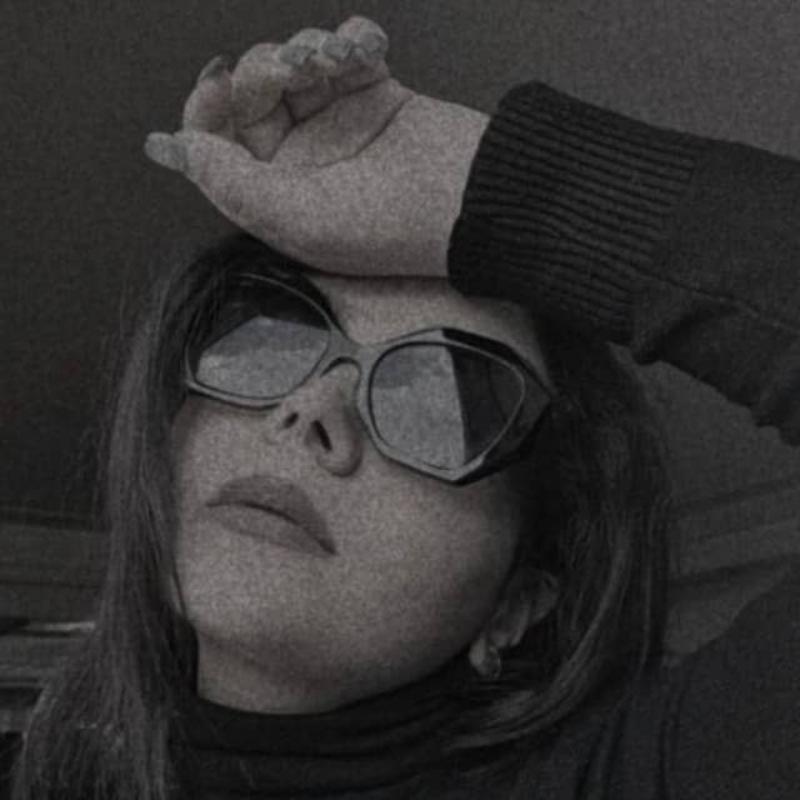 هستی عمرانی 