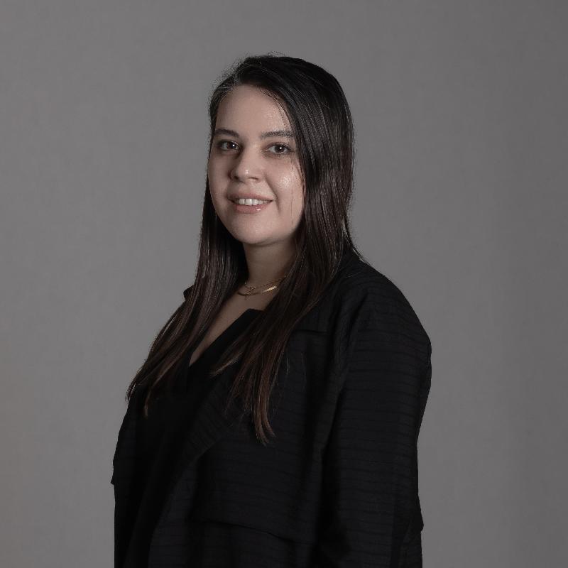 پریناز بهادری