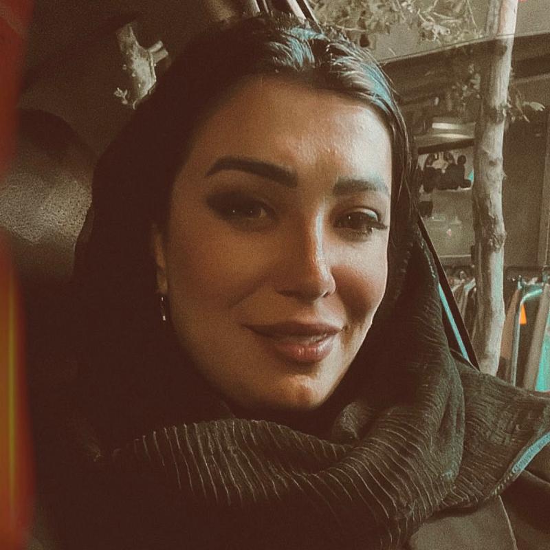 رها نبی زاده