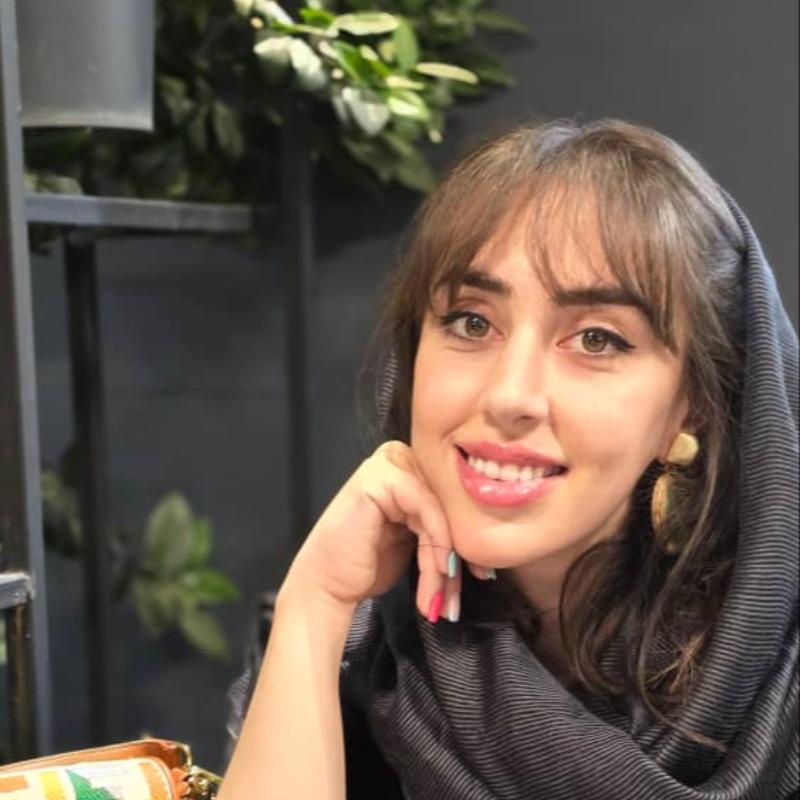 شیده فرزانه پور