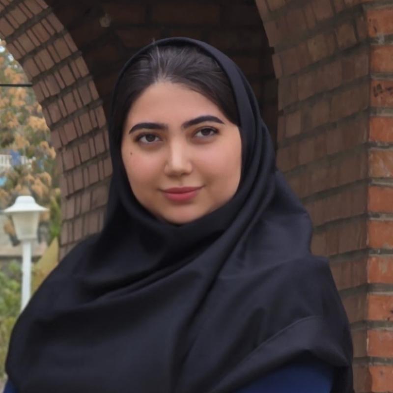 سمانه حسینی