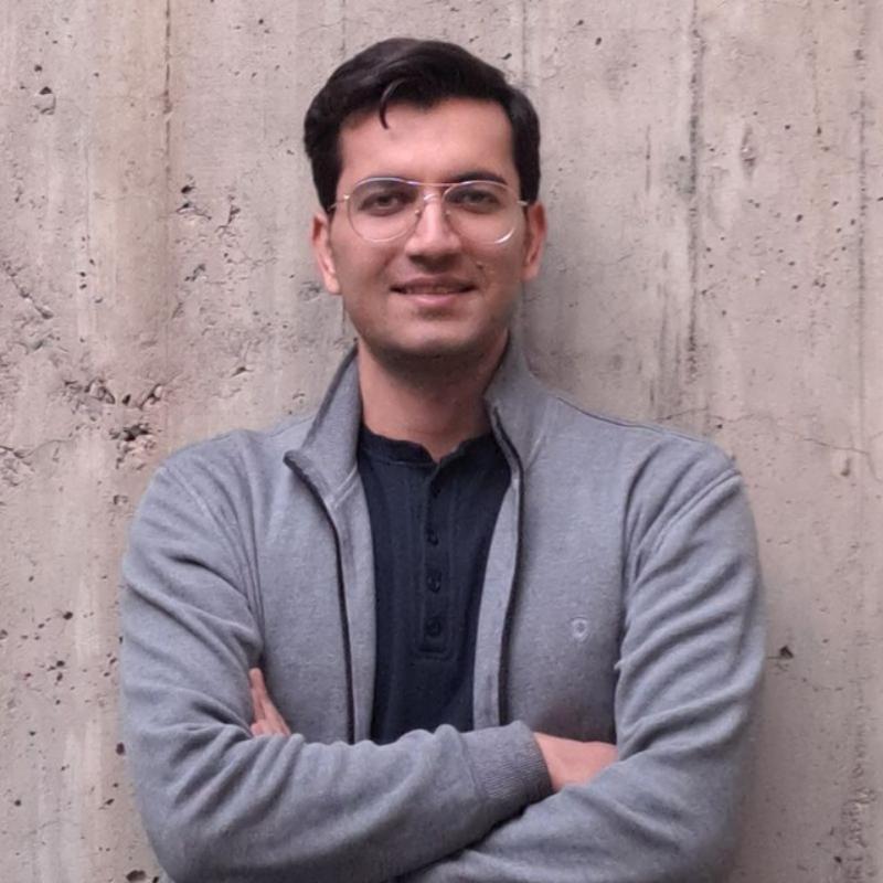 میلاد شاهین