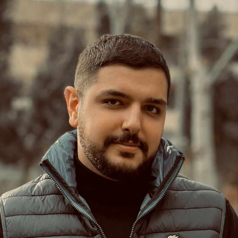 ایمان کاشانی فرد