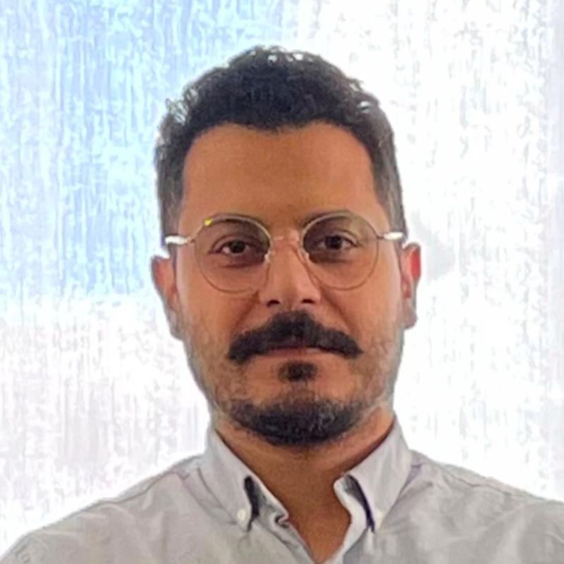 علیرضا رستگار