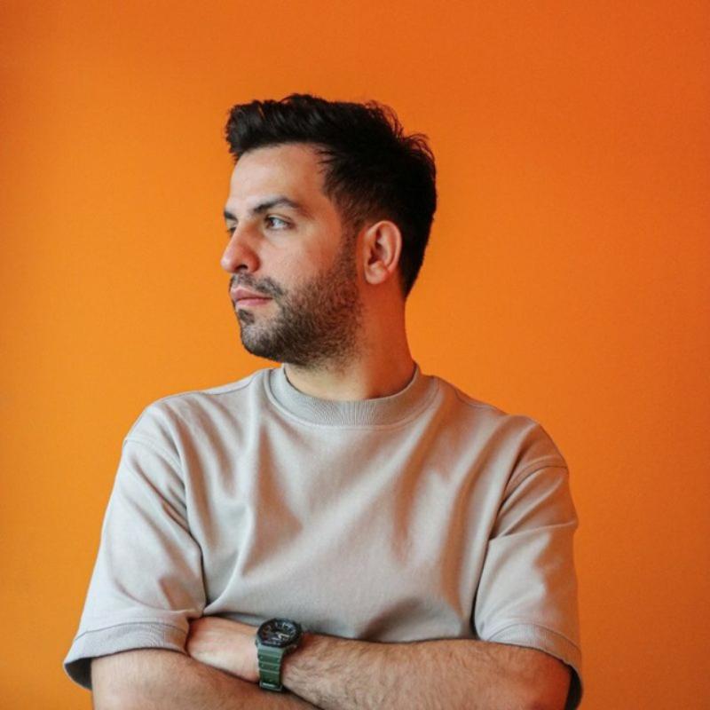  رضا ولی نژاد