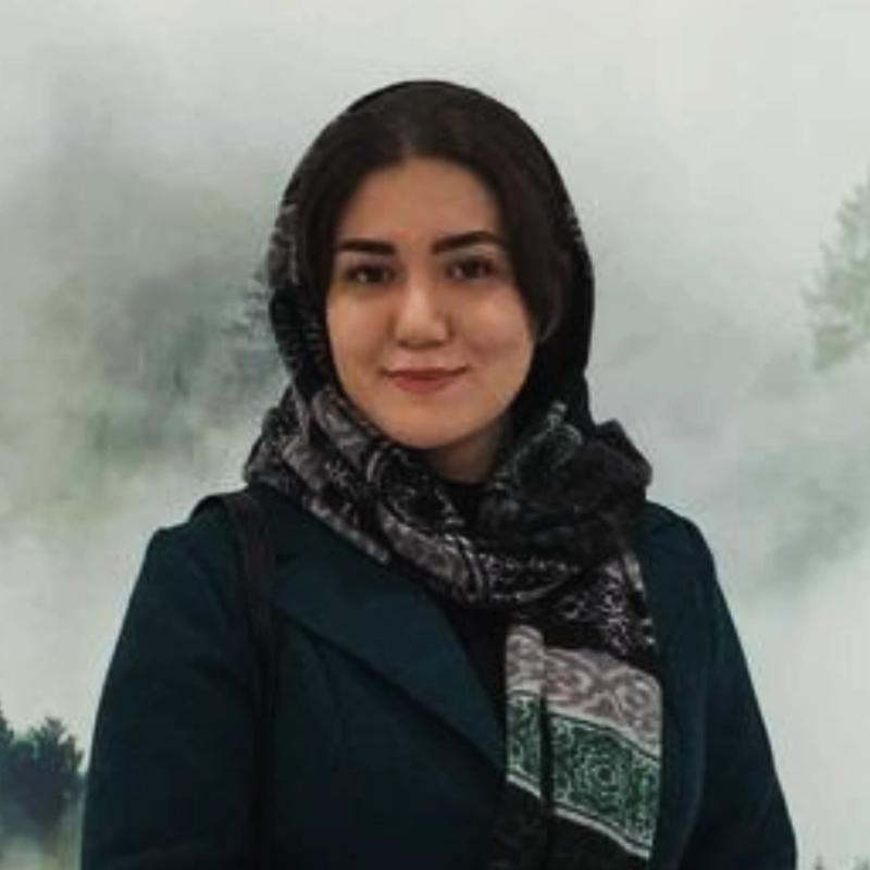 نسترن رحیمیان