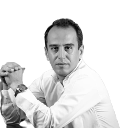 علی کشاورزی