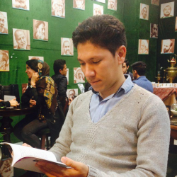 عباسعلی آزاده