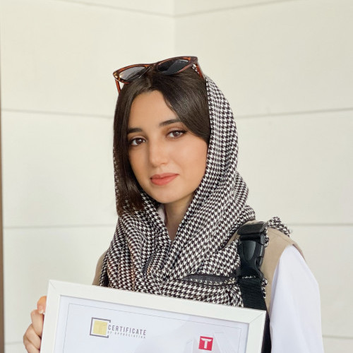  آیدا خانی