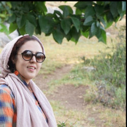 انسیه قربان نژاد