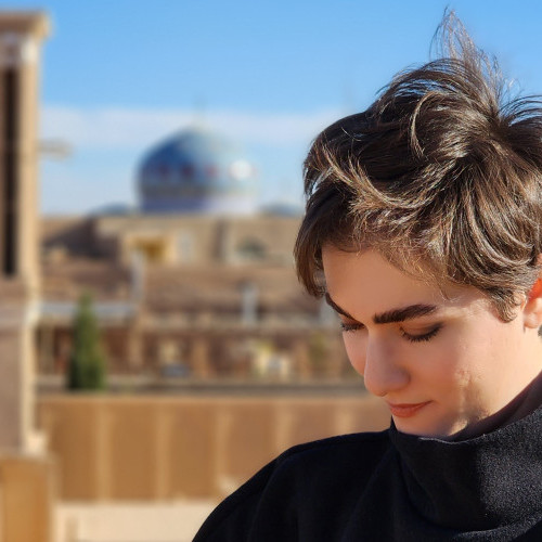  فرناز روناسیان