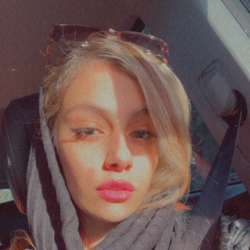 کیمیا کرمپور