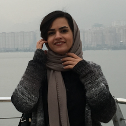 فائزه  احمدی