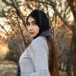 سمانه حسینی