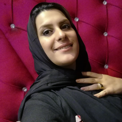 هایده شیرزاد