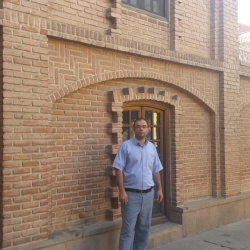 اصغر  غفارزاده 