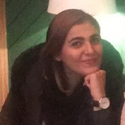 یلدا بنی آدم