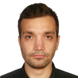 میلاد کریمی