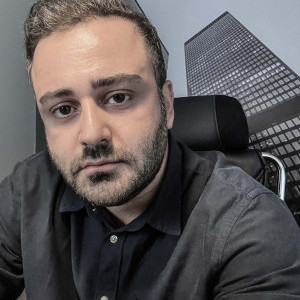 سینا حسین زاده