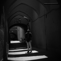 فرهاد اصغری