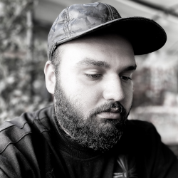 شهاب شماعی زاده