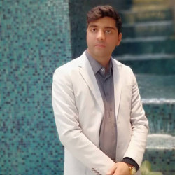 علیرضا عزیزخانی