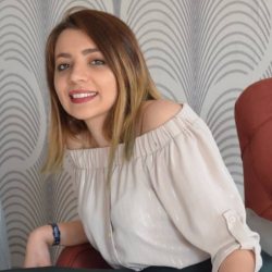 فرناز ستوده