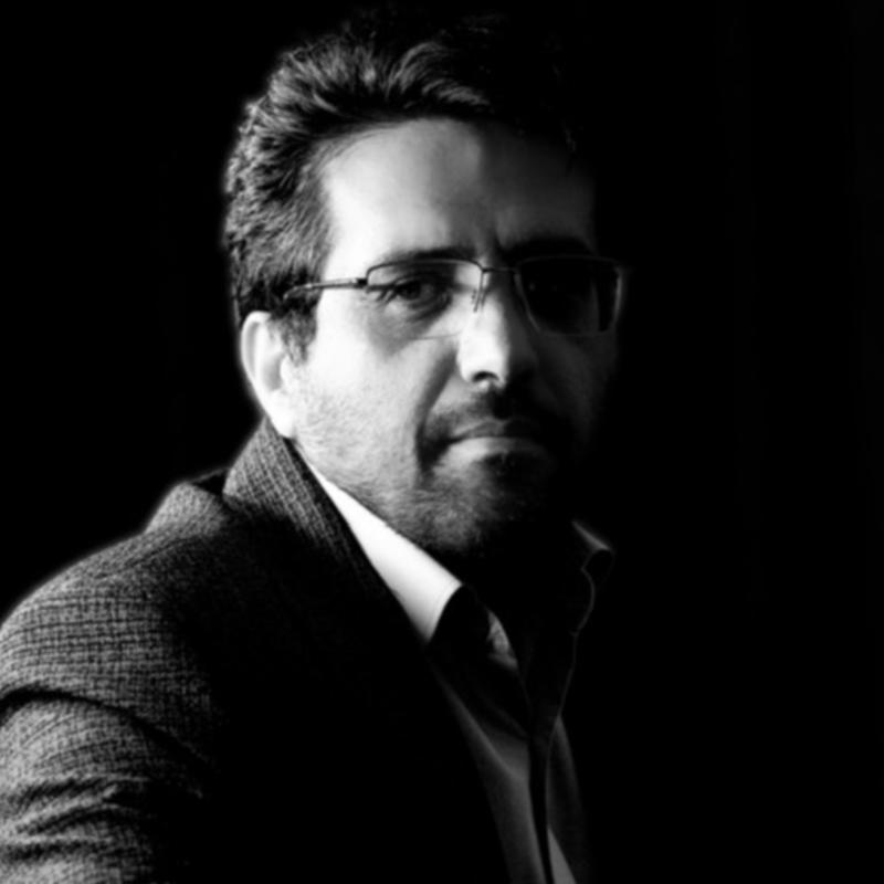 مجید آقایان